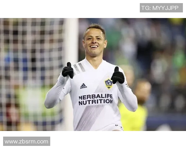 足球明星温情时刻 球迷心中永恒的暖阳与感动 足球明星温情时刻 球迷心中永恒的暖阳与感动