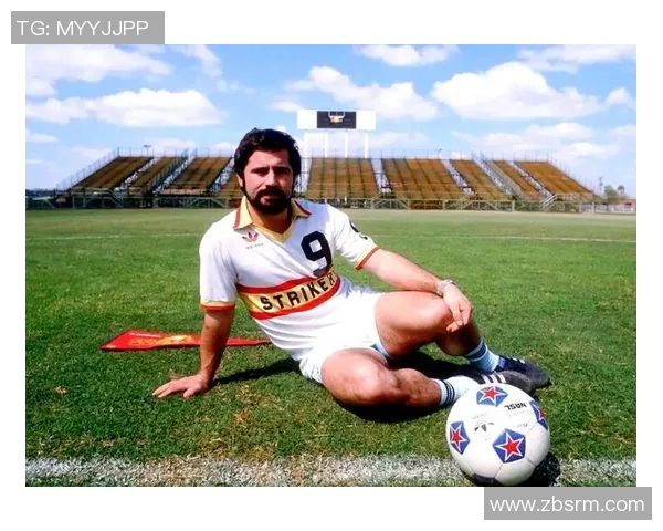 珍藏传奇瞬间感受荣耀时刻聚焦足球球星穆勒亲笔签名魅力 珍藏传奇瞬间感受荣耀时刻聚焦足球球星穆勒亲笔签名魅力